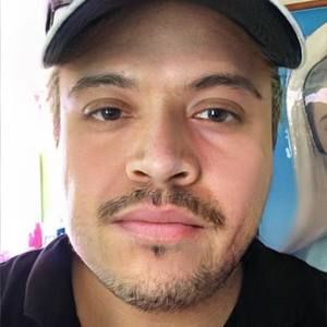 Meet your Posher, Roberto